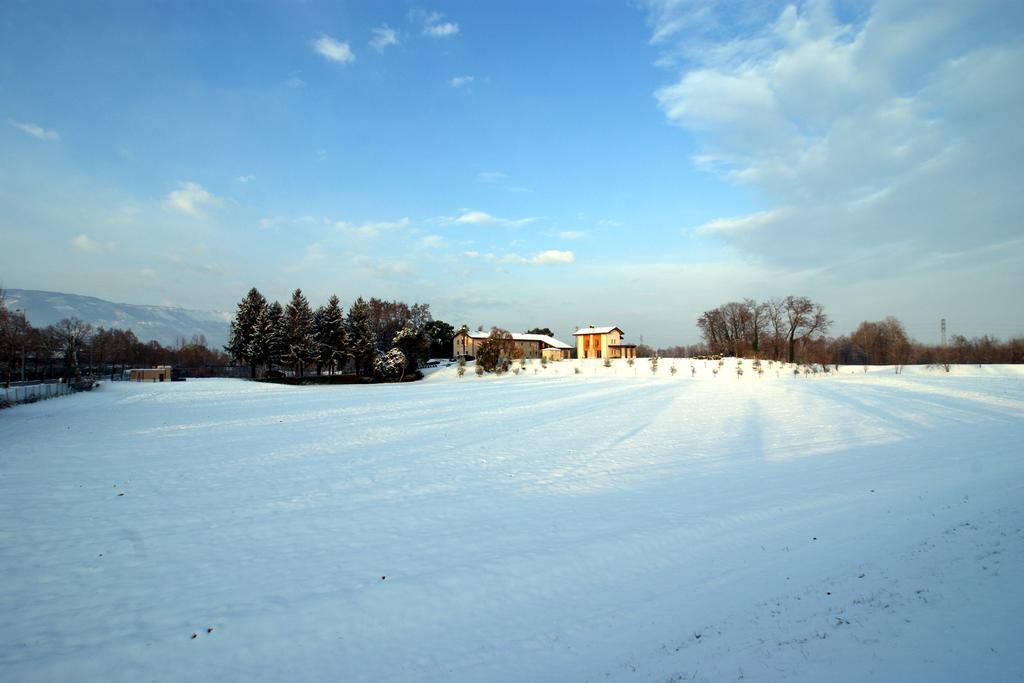 Country House Due Fiumi Sacile Esterno foto